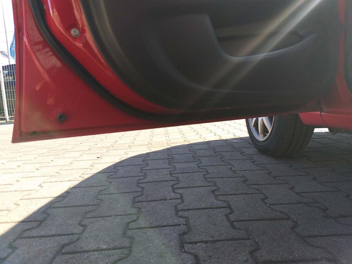 Toyota Corolla E11 original Tür vorn links 5-Türer Bj.2000